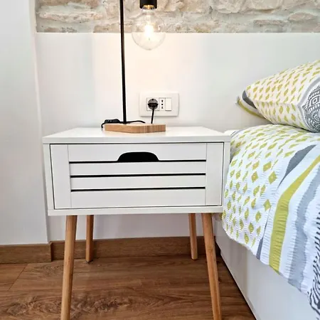 Central Studio Apartment 公寓